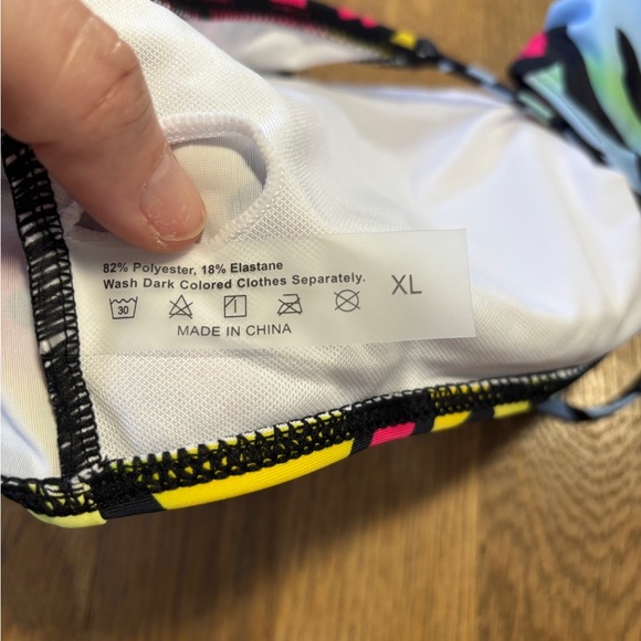 New Colorful Animal Print String Bikini Set Both Size XL Adjustable Top - Picture 3 of 6